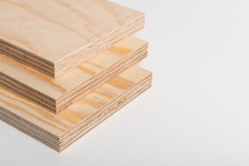 MTX POLISH PINE THINPLY 13 LAAGS 18MM B/BB 2.44x1.22 M 