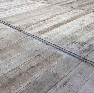 Steenschotten Naaldhout 1350 x 1350 x 50 mm Per Stuk